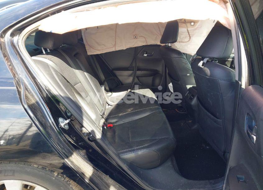 Photo 8 of 2015 Honda Accord EX-L V-6 (VIN 1HGCR3F89FA028787)