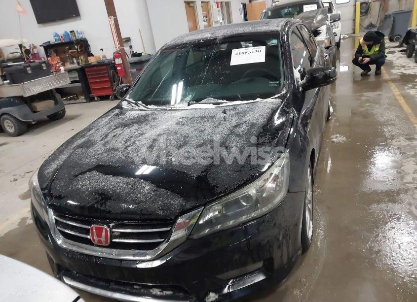 Photo 12 of 2015 Honda Accord EX-L V-6 (VIN 1HGCR3F89FA031219)