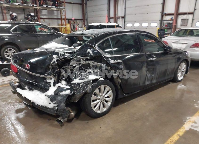 Photo 4 of 2015 Honda Accord EX-L V-6 (VIN 1HGCR3F89FA031219)