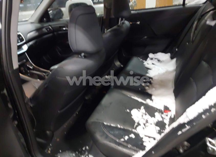 Photo 8 of 2015 Honda Accord EX-L V-6 (VIN 1HGCR3F89FA031219)