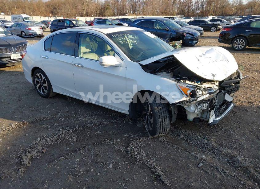 2016 Honda Accord EX-L V-6 (VIN 1HGCR3F89GA000487) main photo