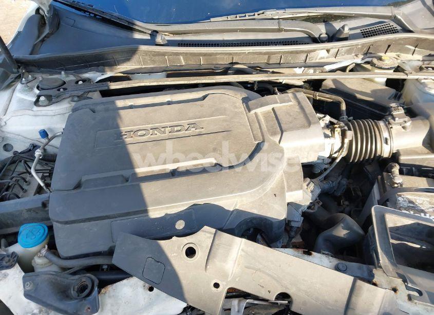 Photo 10 of 2016 Honda Accord EX-L V-6 (VIN 1HGCR3F89GA000487)