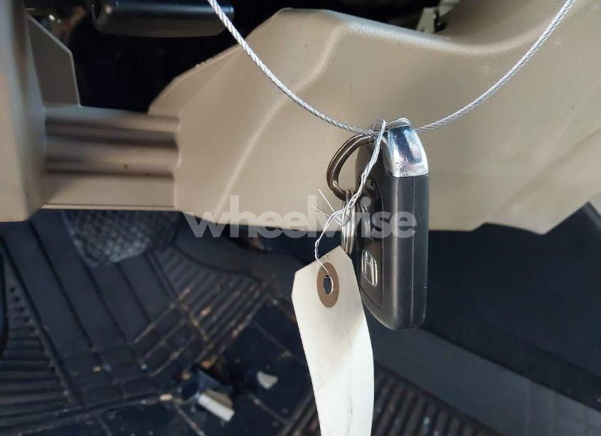 Photo 11 of 2016 Honda Accord EX-L V-6 (VIN 1HGCR3F89GA000487)