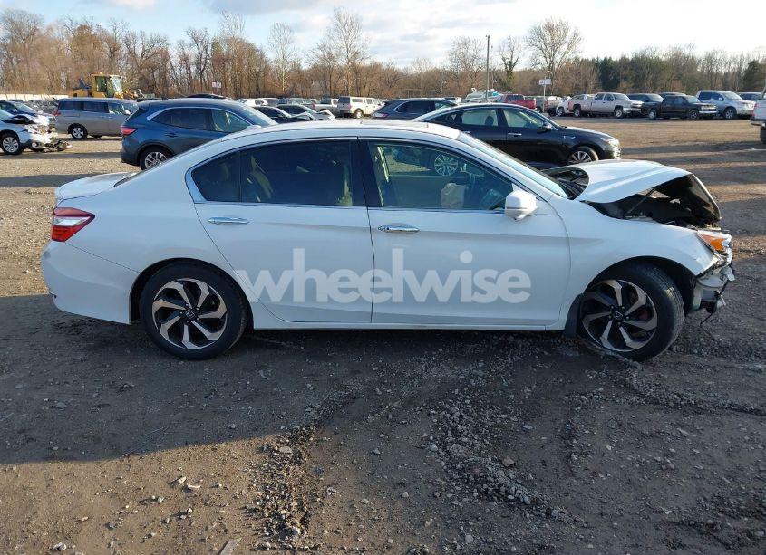 Photo 13 of 2016 Honda Accord EX-L V-6 (VIN 1HGCR3F89GA000487)