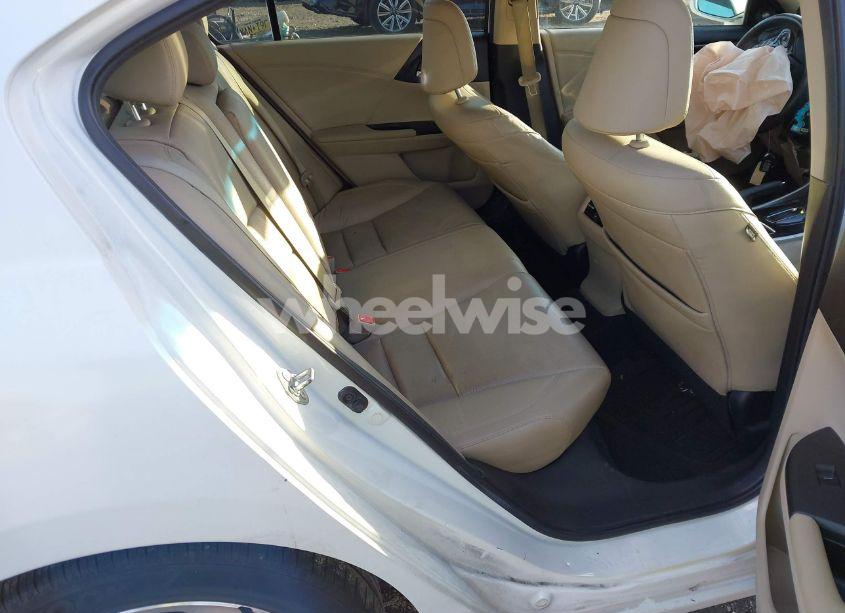 Photo 8 of 2016 Honda Accord EX-L V-6 (VIN 1HGCR3F89GA000487)