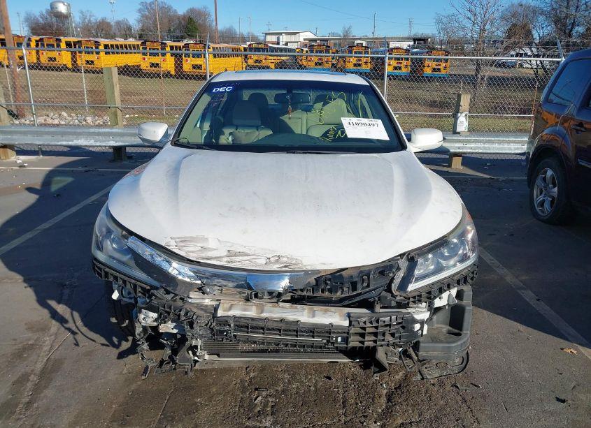 Photo 12 of 2016 Honda Accord EX-L V-6 (VIN 1HGCR3F89GA008511)