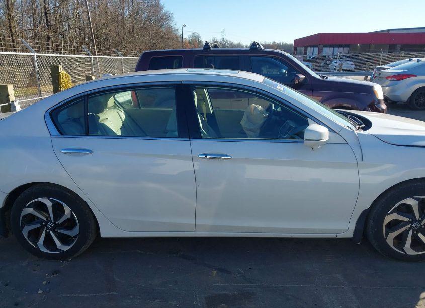 Photo 13 of 2016 Honda Accord EX-L V-6 (VIN 1HGCR3F89GA008511)