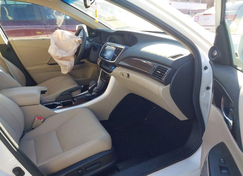 Photo 5 of 2016 Honda Accord EX-L V-6 (VIN 1HGCR3F89GA008511)