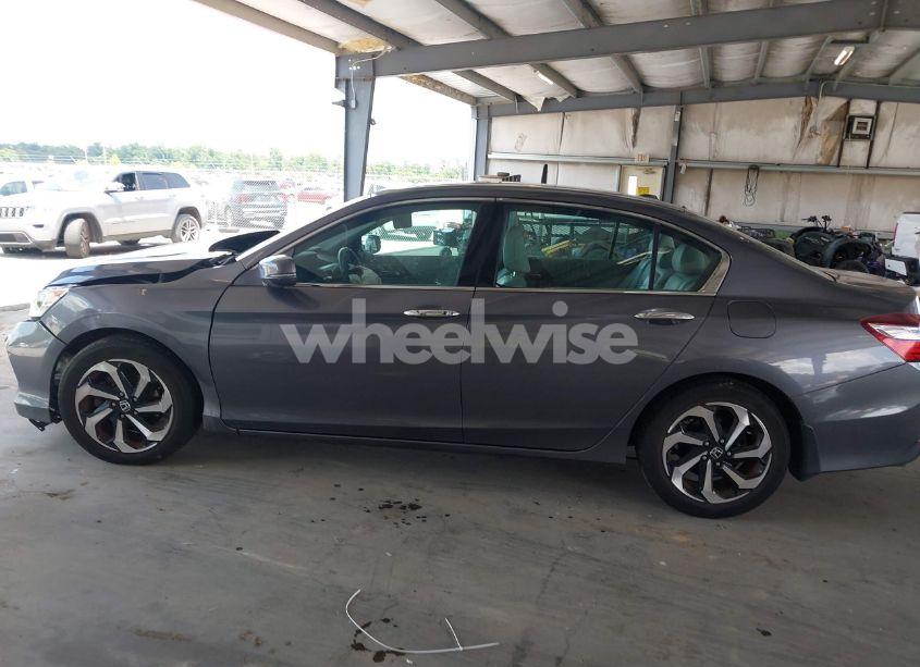 Photo 15 of 2016 Honda Accord EX-L V-6 (VIN 1HGCR3F89GA011666)