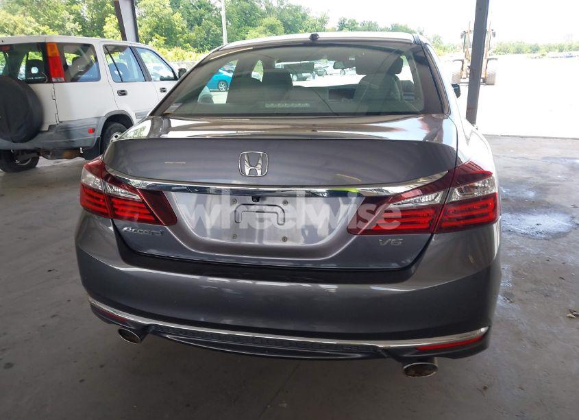 Photo 17 of 2016 Honda Accord EX-L V-6 (VIN 1HGCR3F89GA011666)