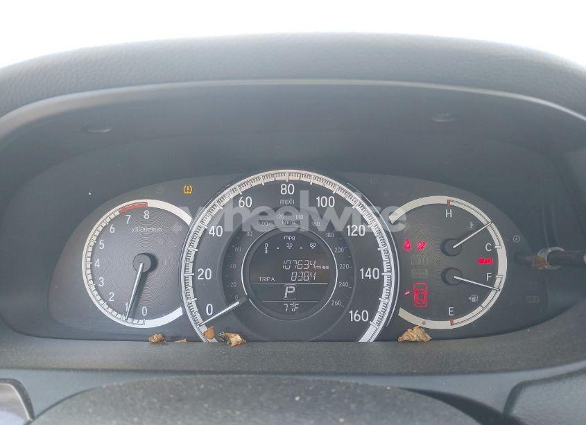 Photo 7 of 2016 Honda Accord EX-L V-6 (VIN 1HGCR3F89GA012350)