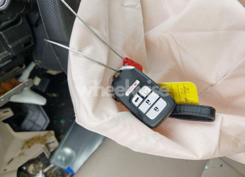 Photo 11 of 2016 Honda Accord EX-L V-6 (VIN 1HGCR3F89GA020304)