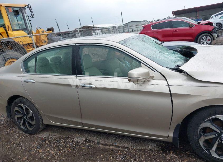 Photo 14 of 2016 Honda Accord EX-L V-6 (VIN 1HGCR3F89GA020304)