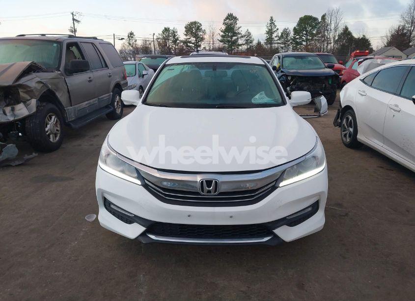Photo 13 of 2016 Honda Accord EX-L V-6 (VIN 1HGCR3F89GA035126)