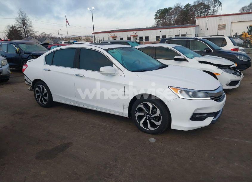 Photo 14 of 2016 Honda Accord EX-L V-6 (VIN 1HGCR3F89GA035126)