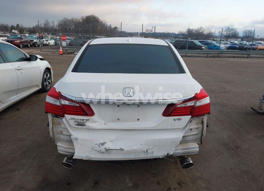 Photo 17 of 2016 Honda Accord EX-L V-6 (VIN 1HGCR3F89GA035126)