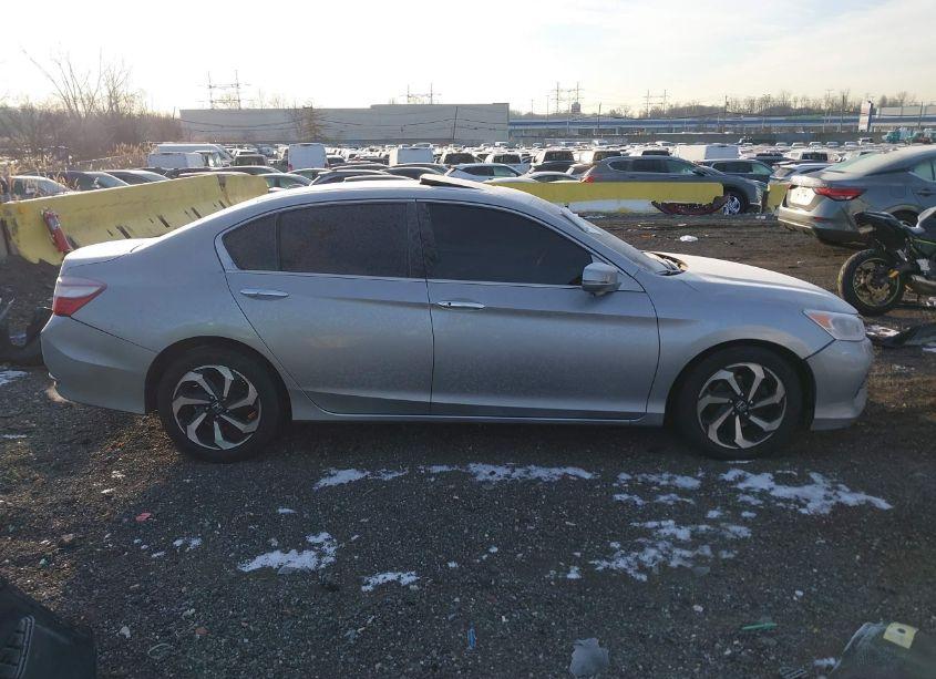 Photo 13 of 2017 Honda Accord EX-L V6 (VIN 1HGCR3F89HA029845)