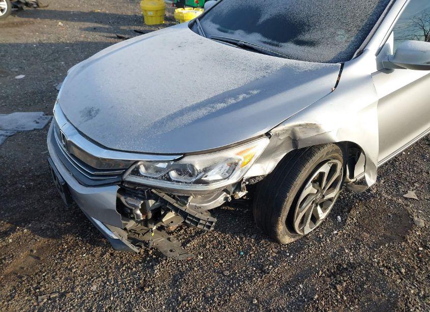 Photo 6 of 2017 Honda Accord EX-L V6 (VIN 1HGCR3F89HA029845)