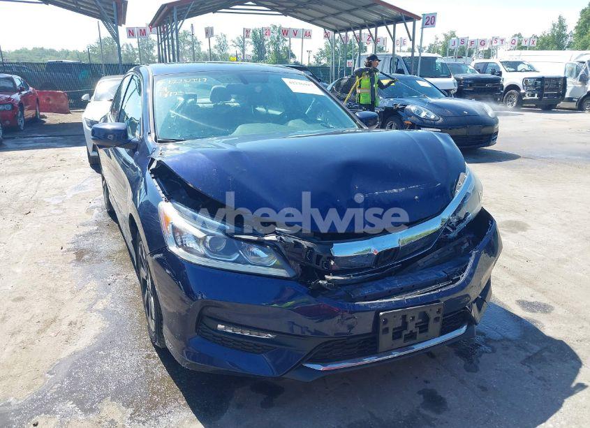 Photo 12 of 2017 Honda Accord EX-L V6 (VIN 1HGCR3F89HA042157)