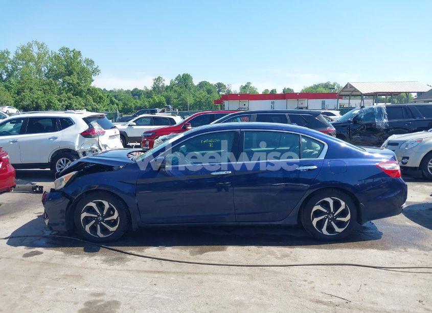 Photo 14 of 2017 Honda Accord EX-L V6 (VIN 1HGCR3F89HA042157)