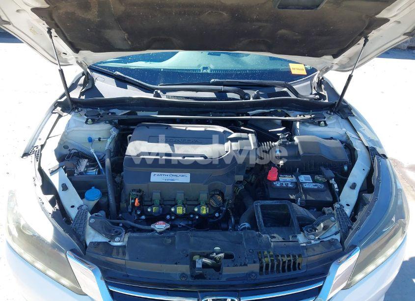 Photo 10 of 2013 Honda Accord EX-L V-6 (VIN 1HGCR3F8XDA014264)