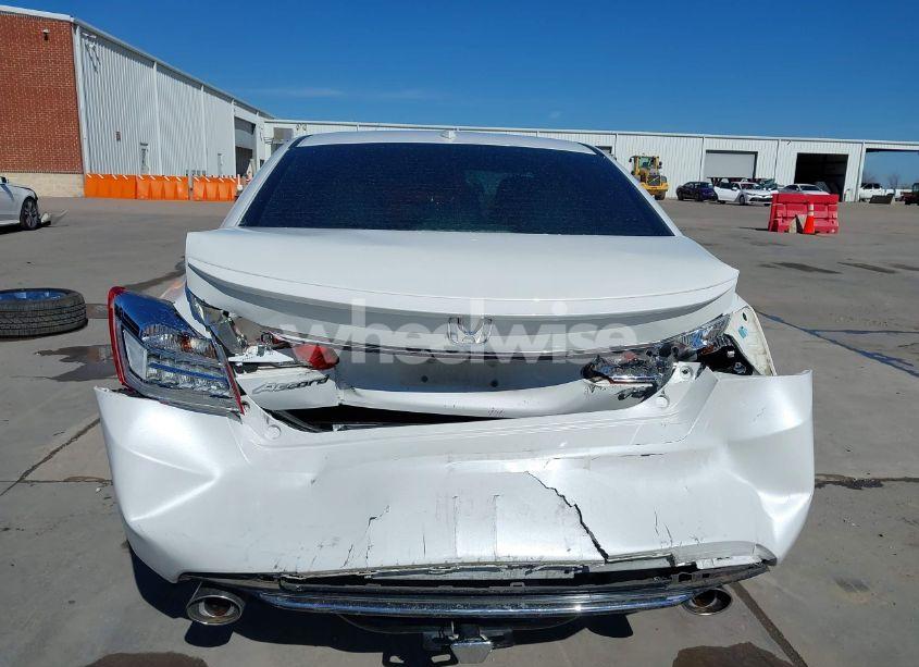 Photo 6 of 2013 Honda Accord EX-L V-6 (VIN 1HGCR3F8XDA014264)