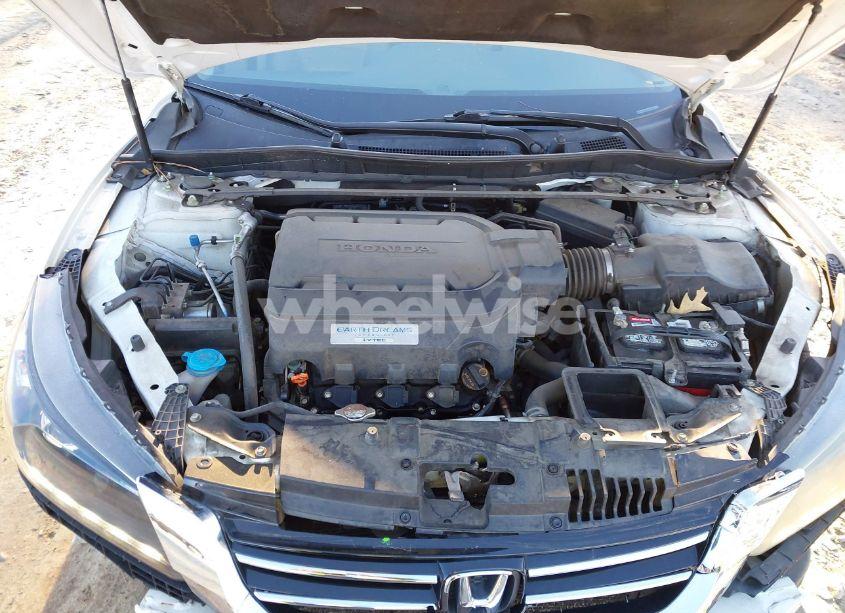 Photo 10 of 2013 Honda Accord EX-L V-6 (VIN 1HGCR3F8XDA024387)