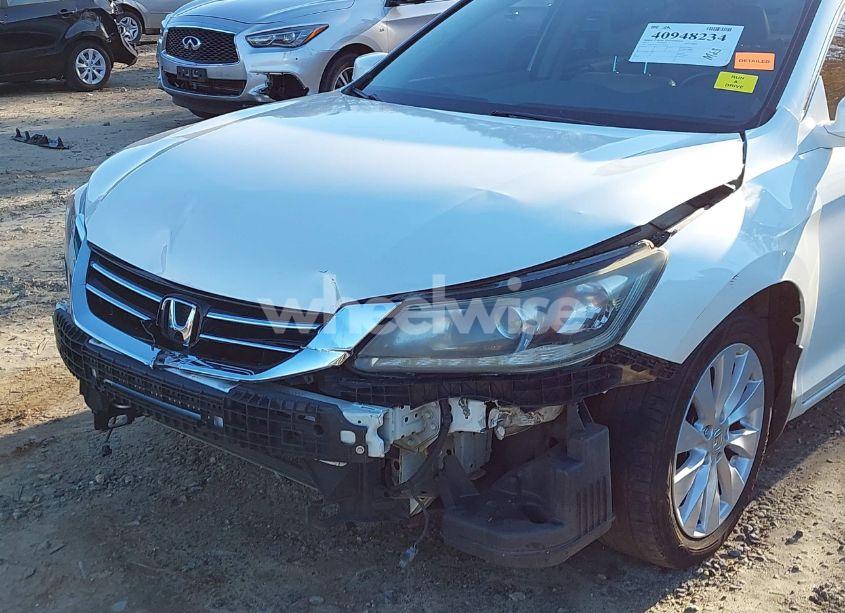 Photo 6 of 2013 Honda Accord EX-L V-6 (VIN 1HGCR3F8XDA024387)