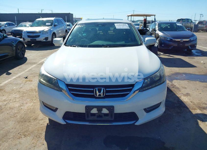 Photo 13 of 2013 Honda Accord EX-L V-6 (VIN 1HGCR3F8XDA038385)