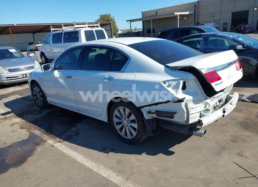 Photo 3 of 2013 Honda Accord EX-L V-6 (VIN 1HGCR3F8XDA038385)