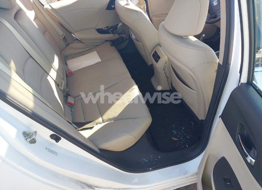 Photo 8 of 2014 Honda Accord EX-L V-6 (VIN 1HGCR3F8XEA002956)