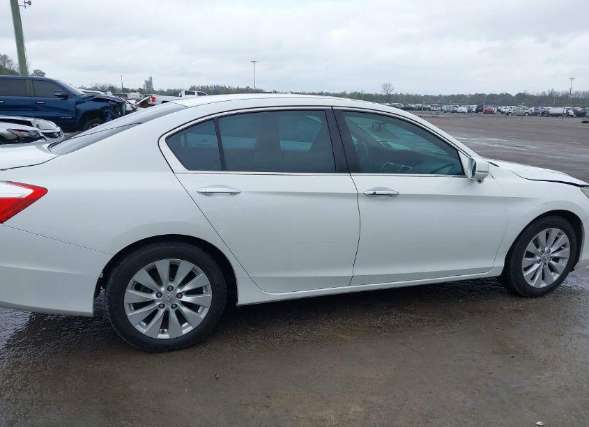 Photo 13 of 2014 Honda Accord EX-L V-6 (VIN 1HGCR3F8XEA023029)