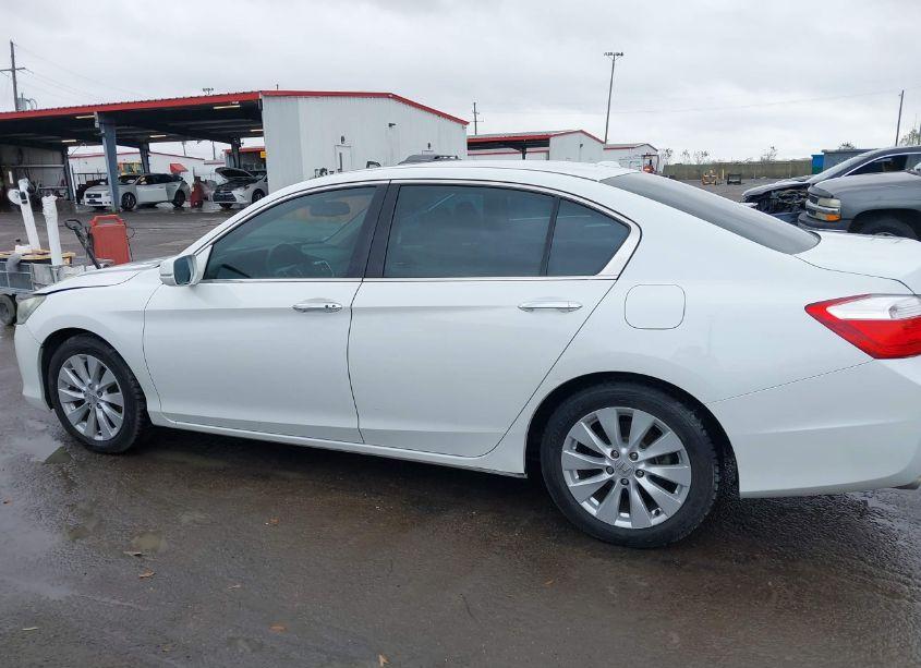 Photo 14 of 2014 Honda Accord EX-L V-6 (VIN 1HGCR3F8XEA023029)