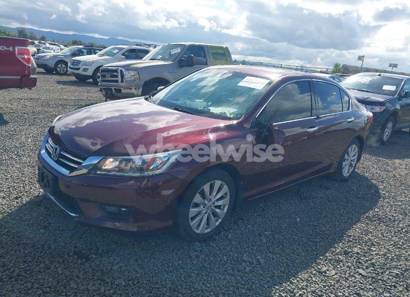 Photo 2 of 2014 Honda Accord EX-L V-6 (VIN 1HGCR3F8XEA026318)