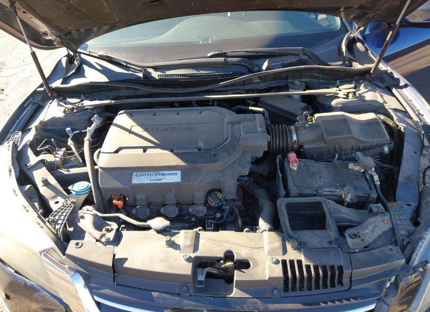 Photo 10 of 2014 Honda Accord EX-L V-6 (VIN 1HGCR3F8XEA039831)