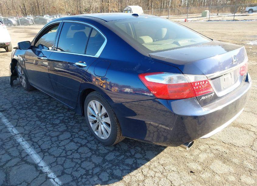 Photo 3 of 2014 Honda Accord EX-L V-6 (VIN 1HGCR3F8XEA039831)