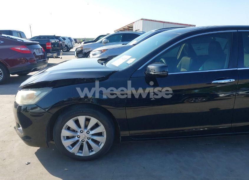 Photo 19 of 2014 Honda Accord EX-L V-6 (VIN 1HGCR3F8XEA039988)