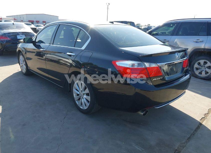 Photo 3 of 2014 Honda Accord EX-L V-6 (VIN 1HGCR3F8XEA039988)