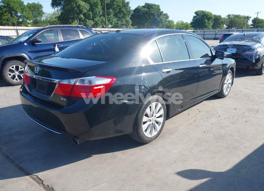 Photo 4 of 2014 Honda Accord EX-L V-6 (VIN 1HGCR3F8XEA039988)