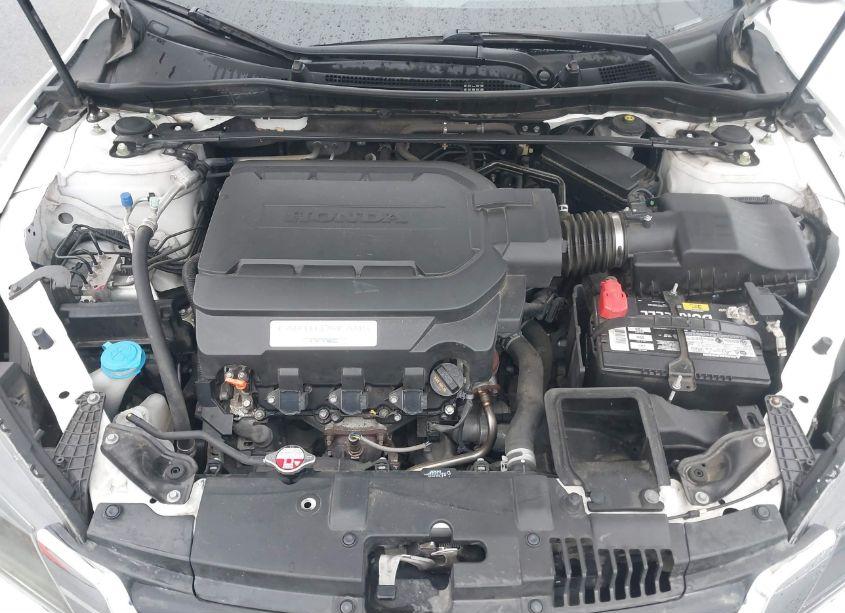 Photo 10 of 2015 Honda Accord EX-L V-6 (VIN 1HGCR3F8XFA000111)