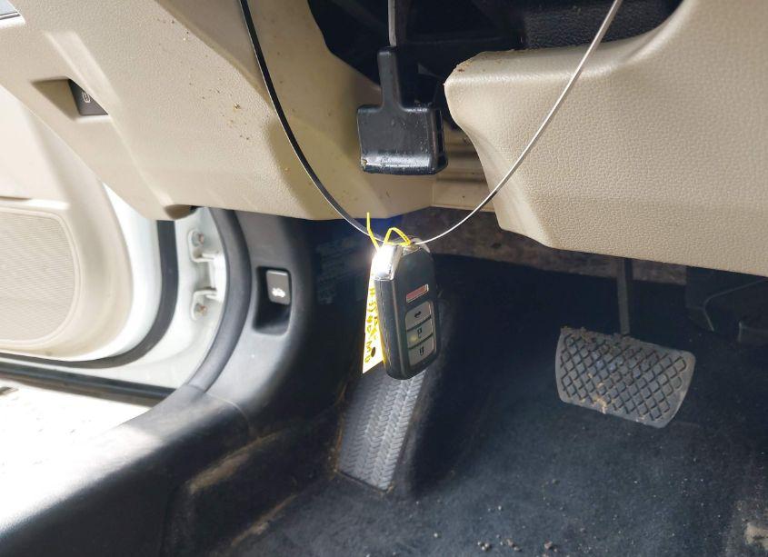 Photo 11 of 2015 Honda Accord EX-L V-6 (VIN 1HGCR3F8XFA002750)