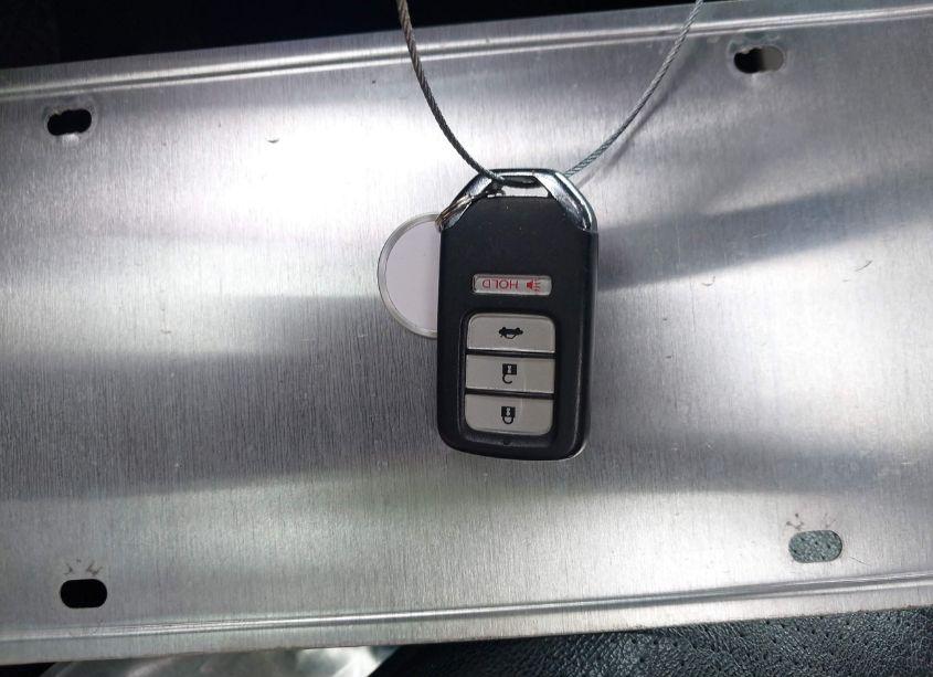 Photo 11 of 2015 Honda Accord EX-L V-6 (VIN 1HGCR3F8XFA015238)