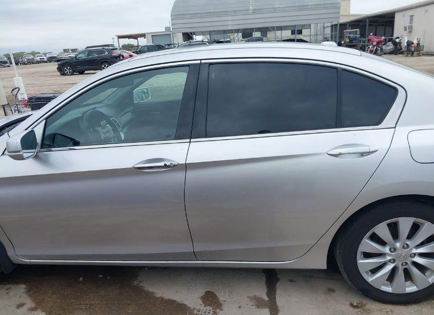 Photo 15 of 2015 Honda Accord EX-L V-6 (VIN 1HGCR3F8XFA015238)