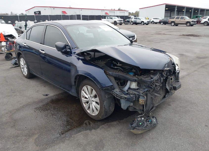 2015 Honda Accord EX-L V-6 (VIN 1HGCR3F8XFA020584) main photo