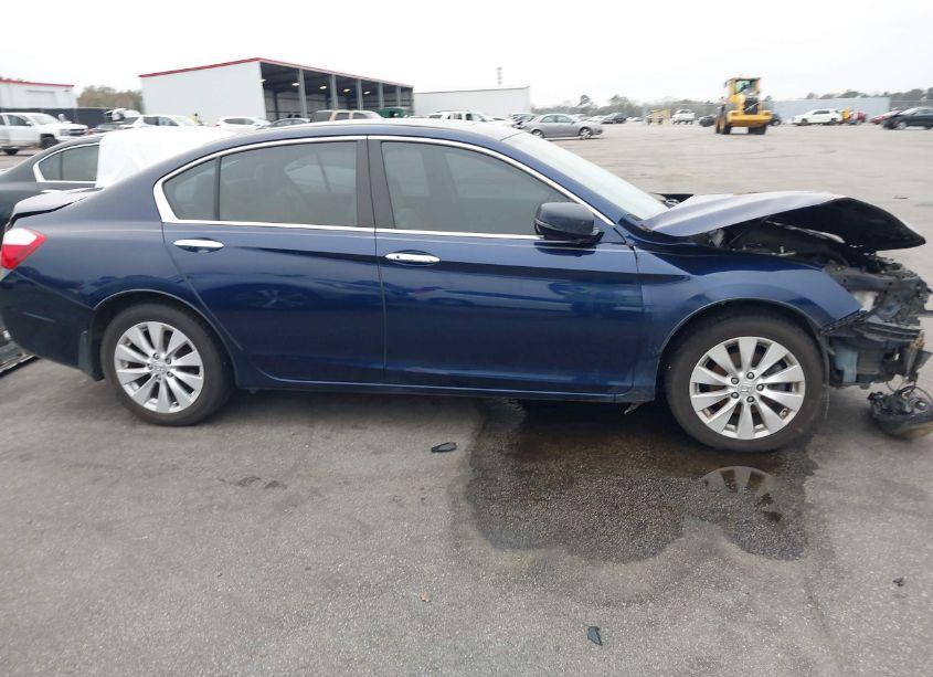 Photo 14 of 2015 Honda Accord EX-L V-6 (VIN 1HGCR3F8XFA020584)