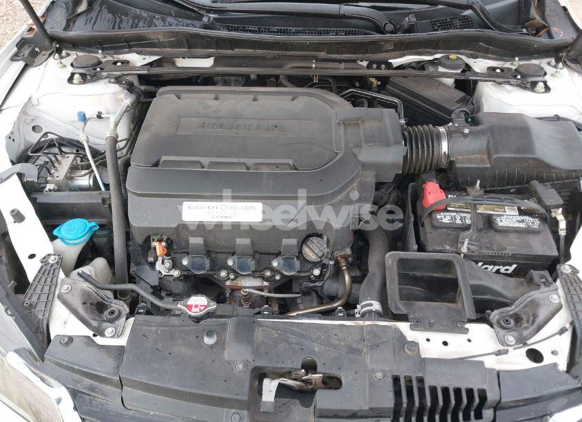 Photo 10 of 2015 Honda Accord EX-L V-6 (VIN 1HGCR3F8XFA023551)