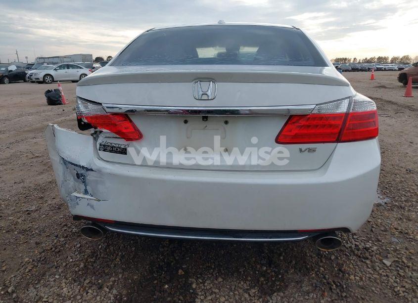 Photo 16 of 2015 Honda Accord EX-L V-6 (VIN 1HGCR3F8XFA023551)