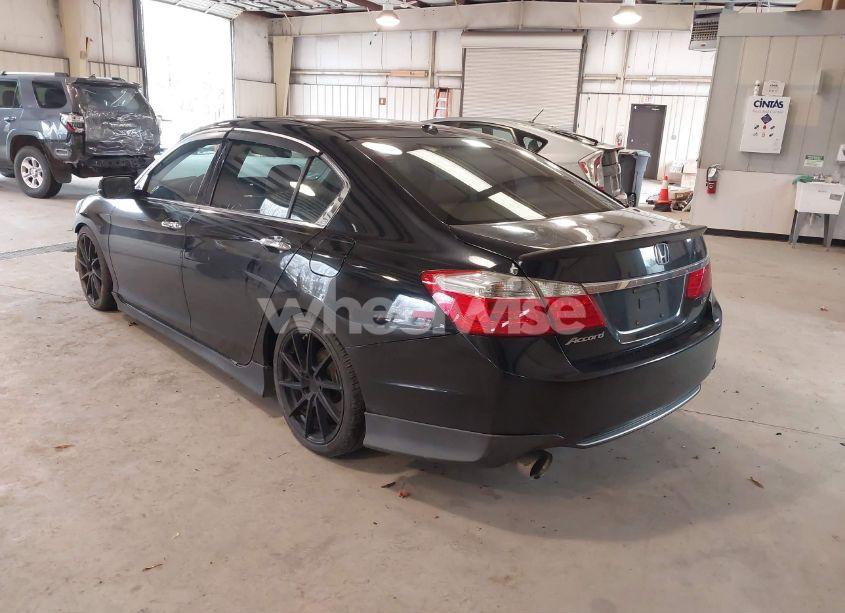 Photo 3 of 2015 Honda Accord EX-L V-6 (VIN 1HGCR3F8XFA025901)