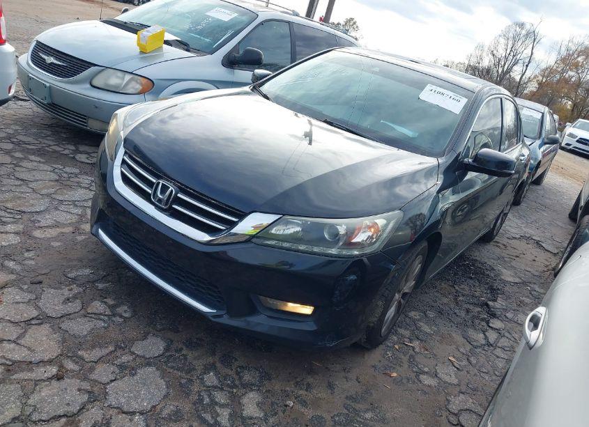 Photo 2 of 2015 Honda Accord EX-L V-6 (VIN 1HGCR3F8XFA027101)