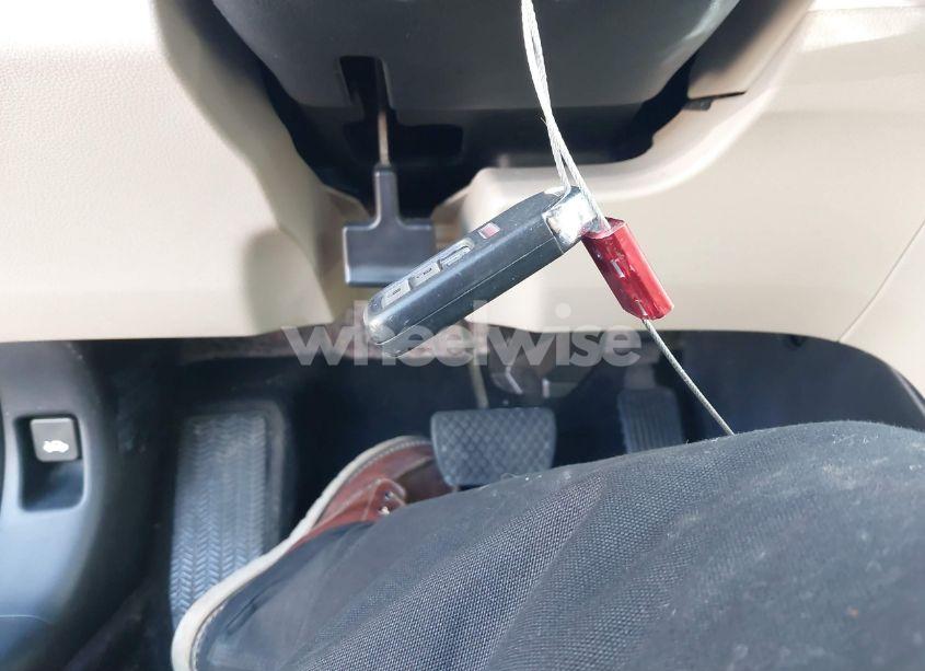 Photo 11 of 2016 Honda Accord EX-L V-6 (VIN 1HGCR3F8XGA027102)